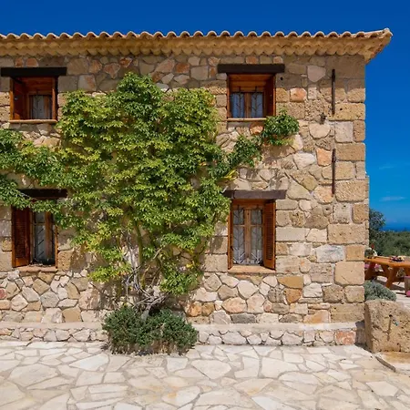 Holiday home Gerakopetra *